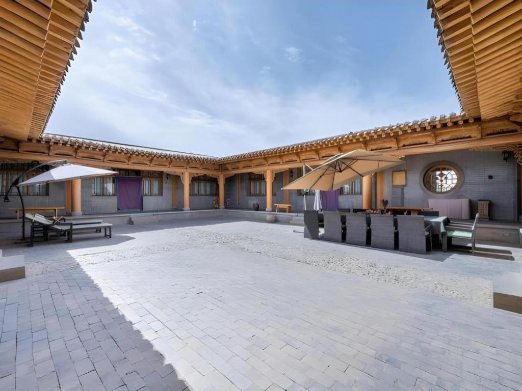 The Silk Road Dunhuang Hotel Eksteriør billede
